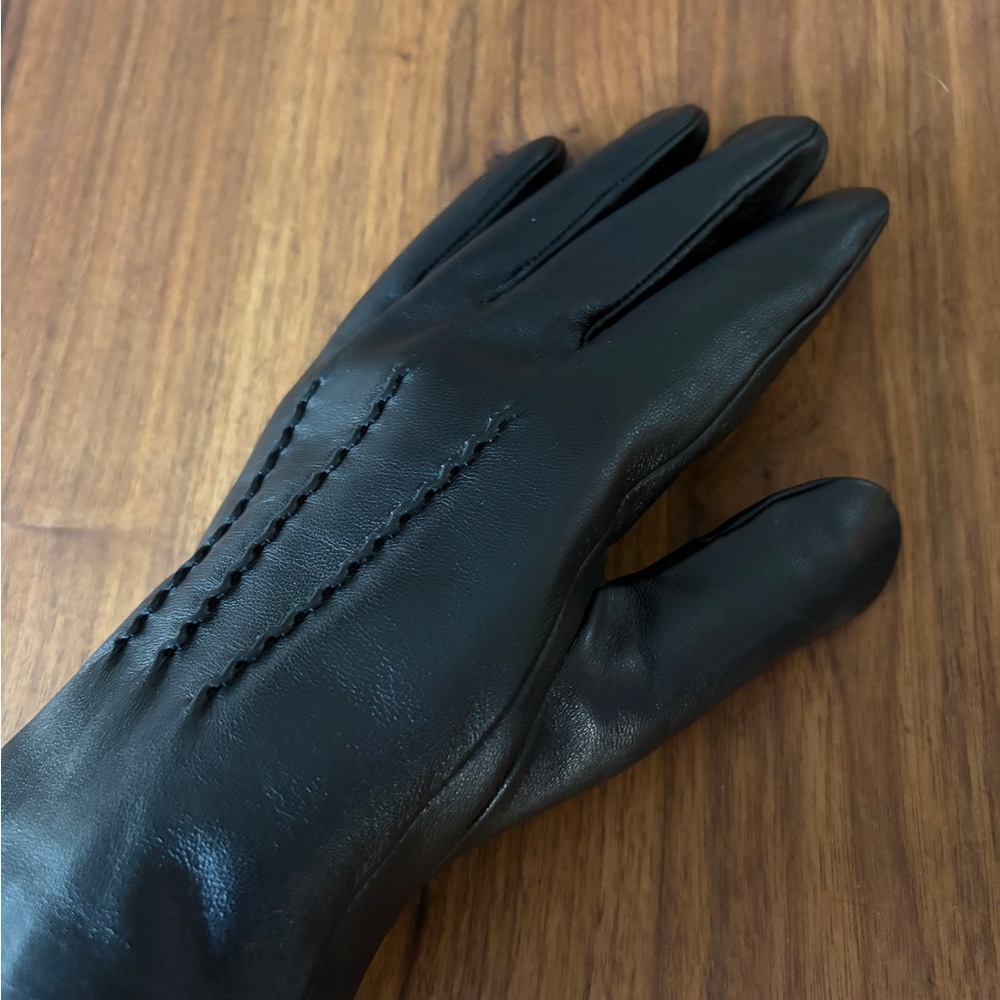 Fur-Lined Black Leather Gloves